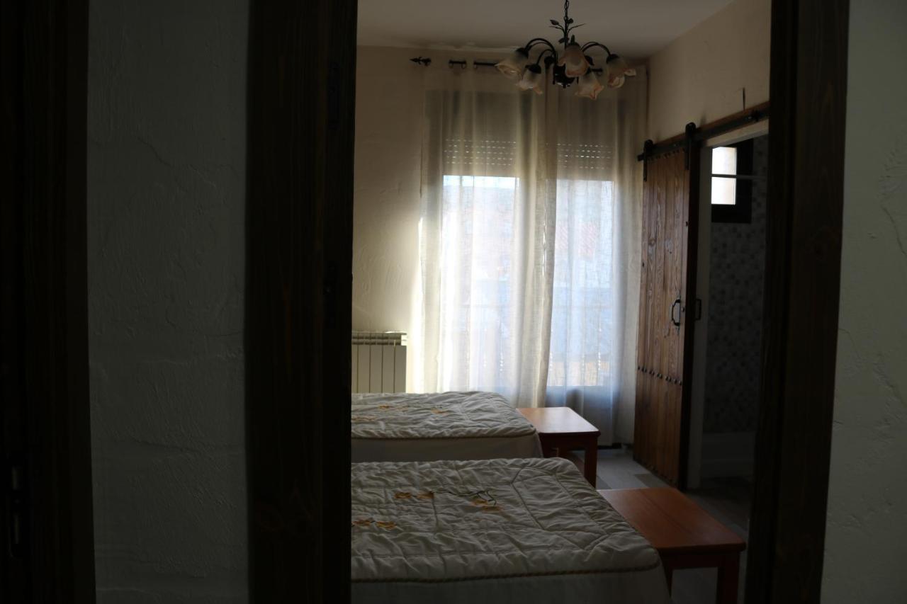 Casa Rural "La Cerecera" Los Navalucillos Екстериор снимка
