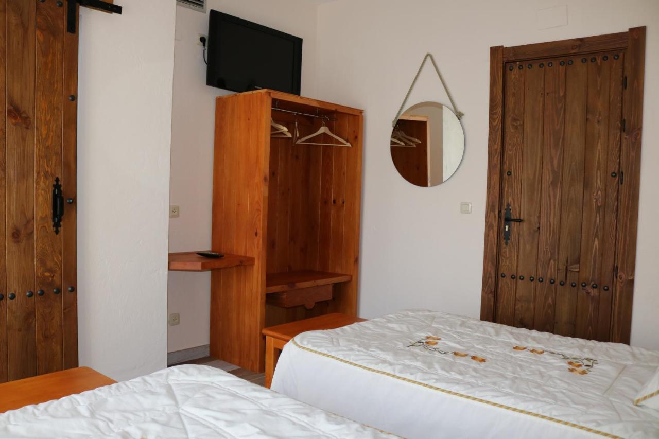 Casa Rural "La Cerecera" Los Navalucillos Екстериор снимка