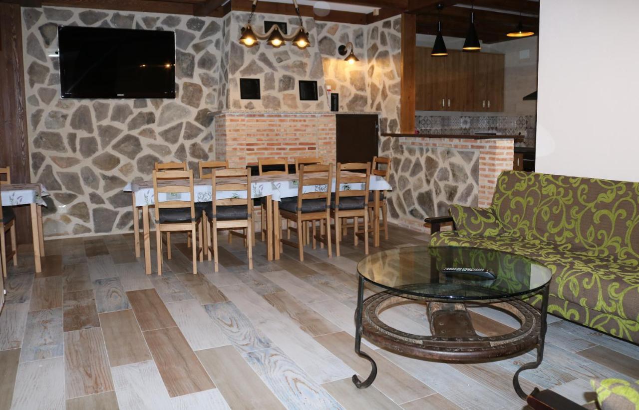 Casa Rural "La Cerecera" Los Navalucillos Екстериор снимка