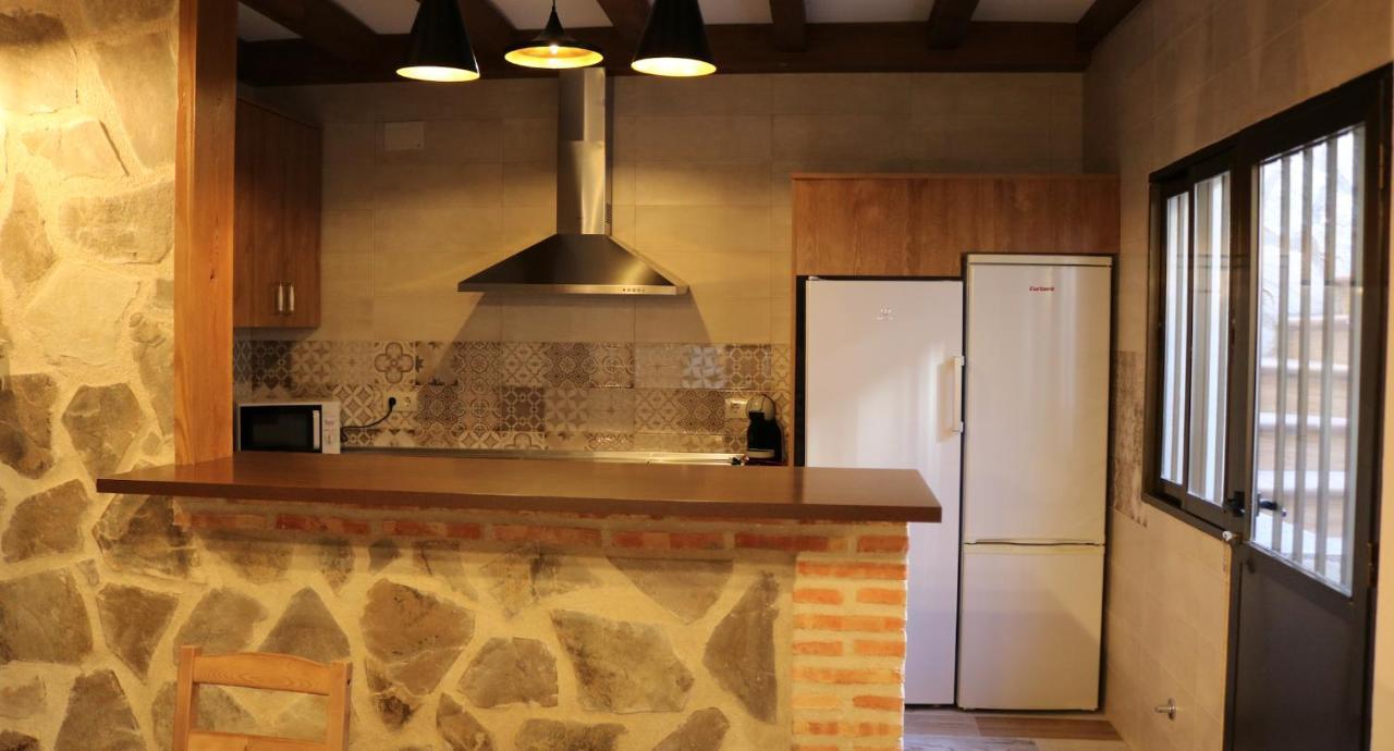 Casa Rural "La Cerecera" Los Navalucillos Екстериор снимка